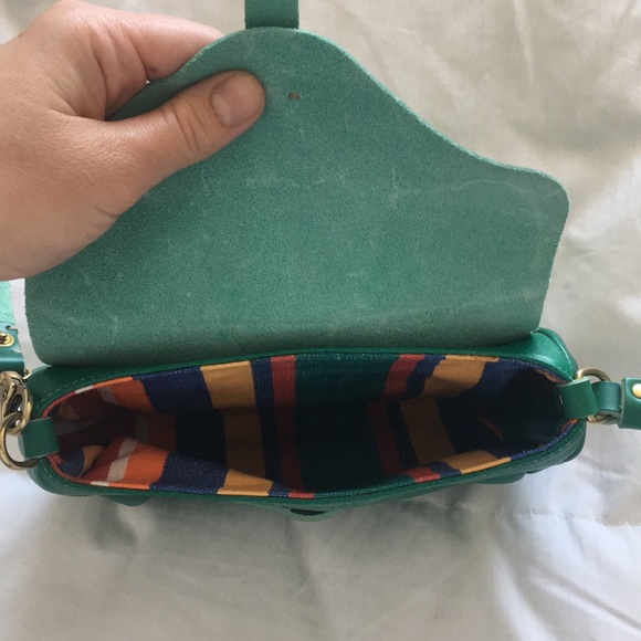 Beautiful il bisonte purse with gold hardware - Picture 2 of 5